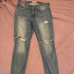 Madewell 9” Highrise skinny jean. 29S
